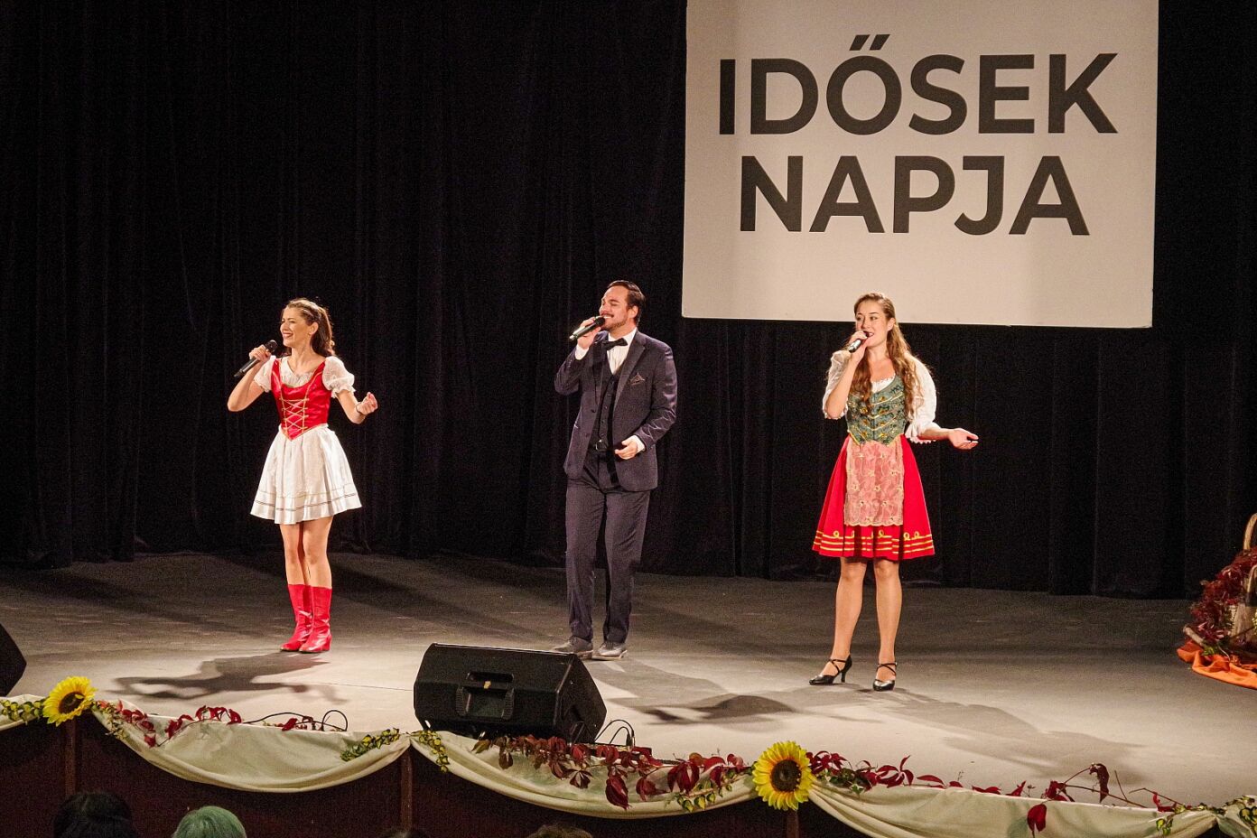 Nagy sikerrel ünnepelték az időseket Kiskőrösön