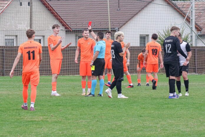 m1foci-ste-kecskemétilc (47) Soltvadkerti TE Soltút és Kecskeméti LC labdarúgó-mérkőzése a soltvadkerti sporttelepen